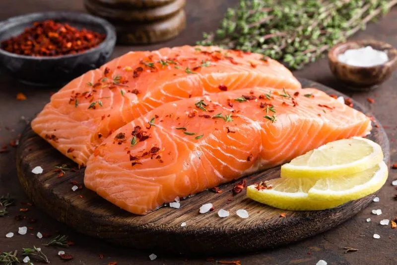 Cá hồi bổ sung đạm protein cho mẹ bầu